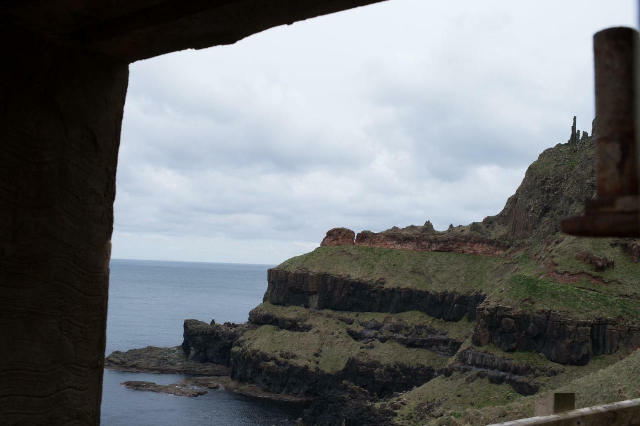 Manor House Rathlin Island Hotel Ballycastle Exterior foto