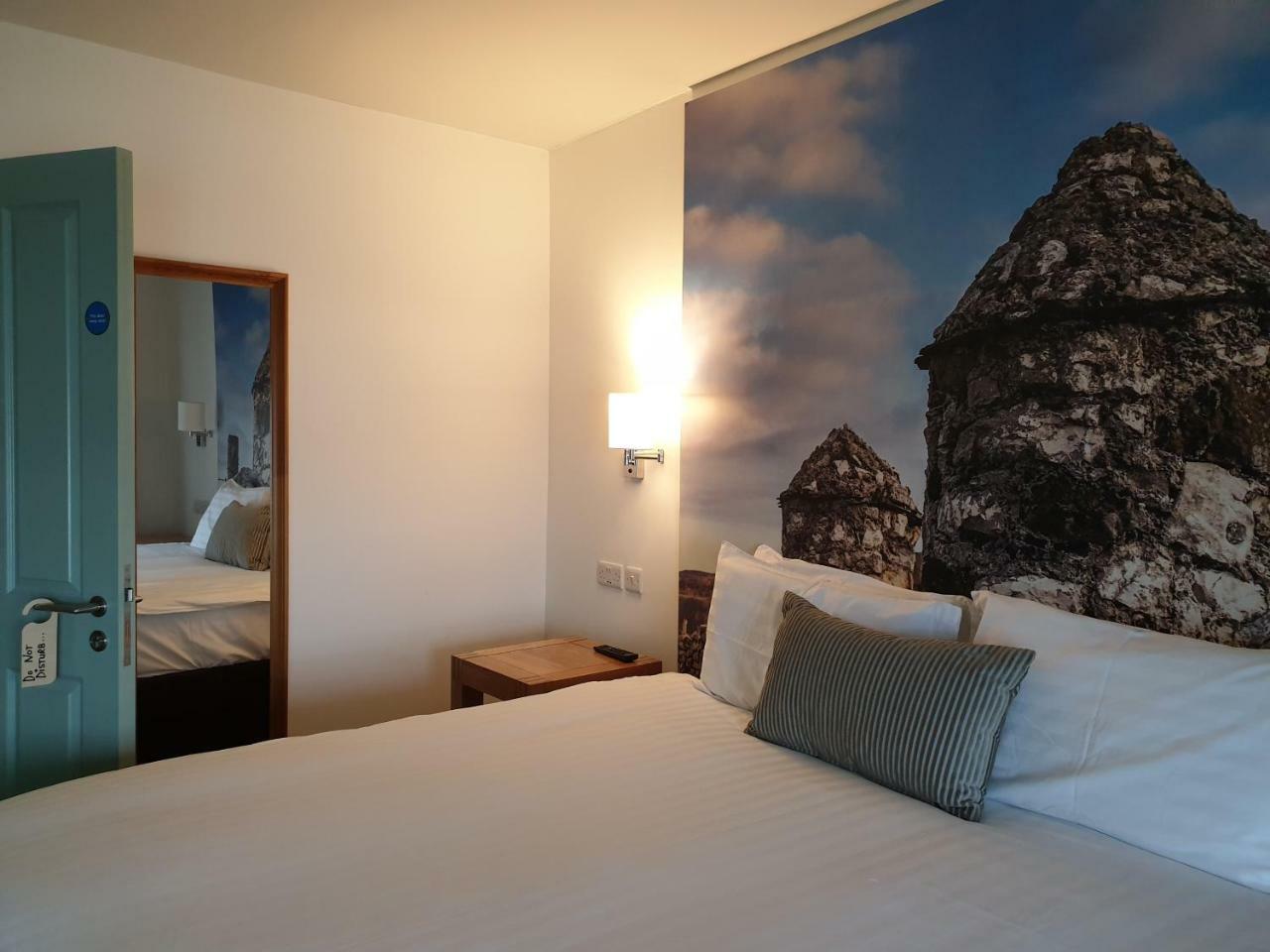 Manor House Rathlin Island Hotel Ballycastle Exterior foto